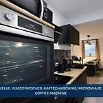 Rtr - Fuer Bis Zu 2 Personen - Voll Ausgestattet - Balkon - Zentral Limbecker Platz - Messe - Uniklinikum - Smart Tv - Modern